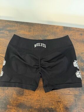 Wolves Black Women's Athletic Bike Shorts